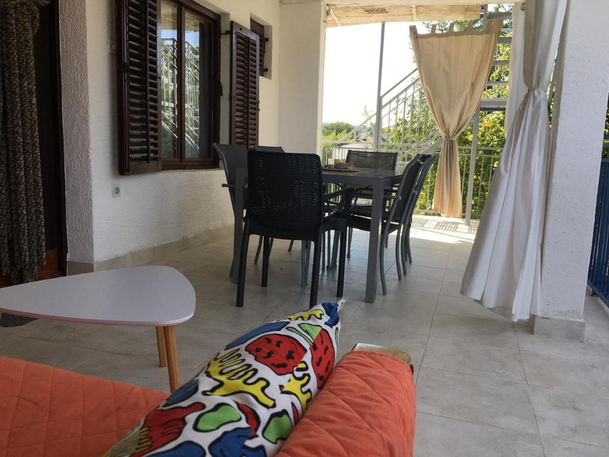 Apartmani Niessner Малинска Экстерьер фото