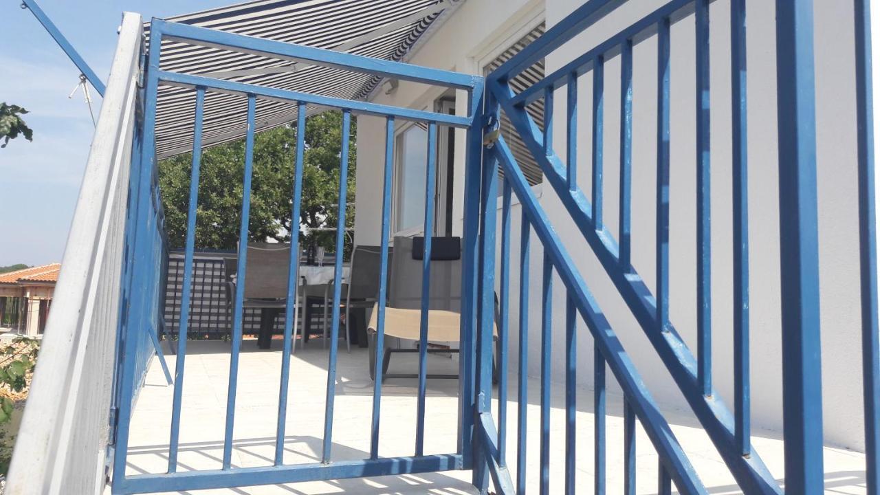 Apartmani Niessner Малинска Экстерьер фото