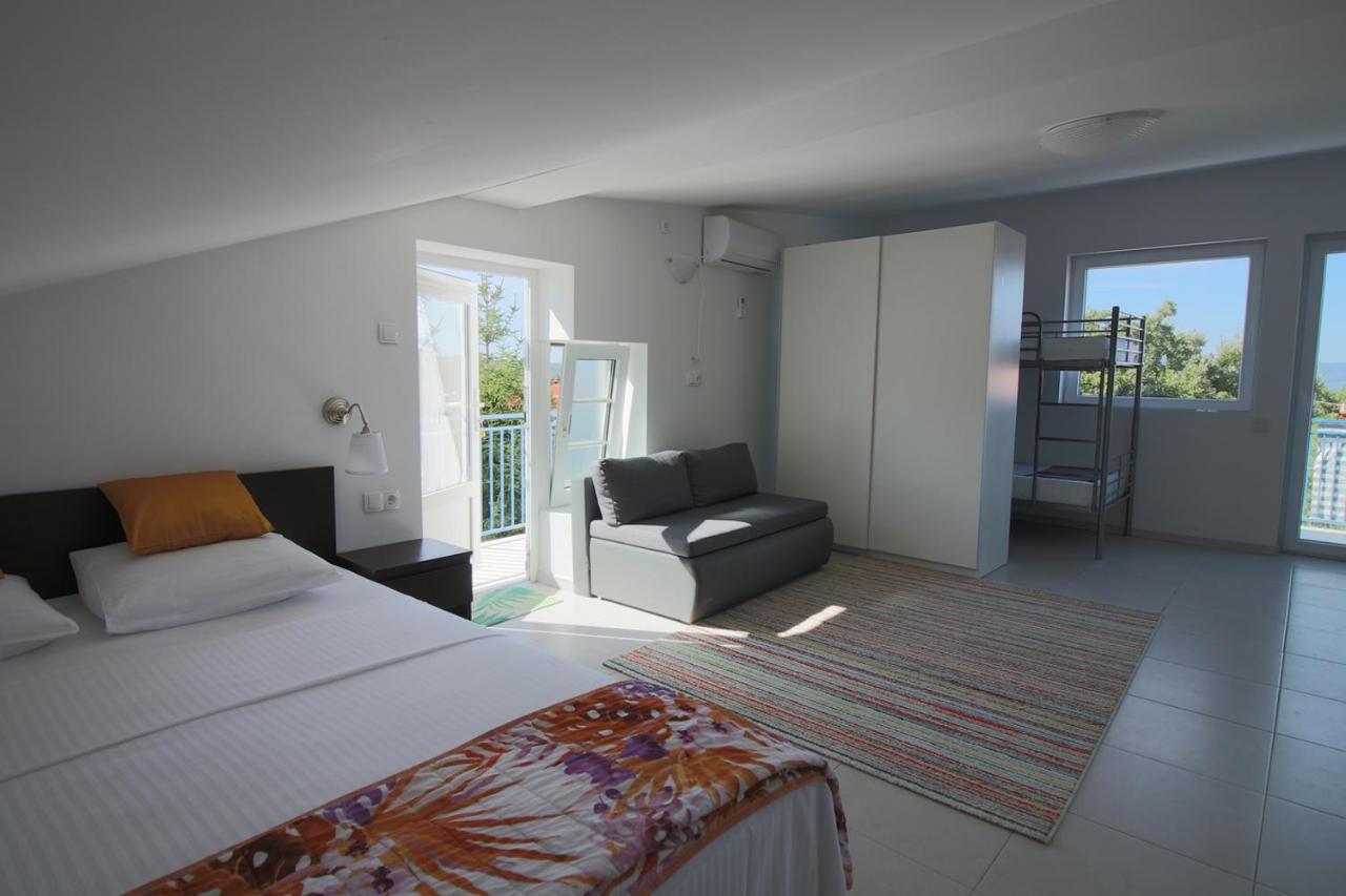 Apartmani Niessner Малинска Экстерьер фото
